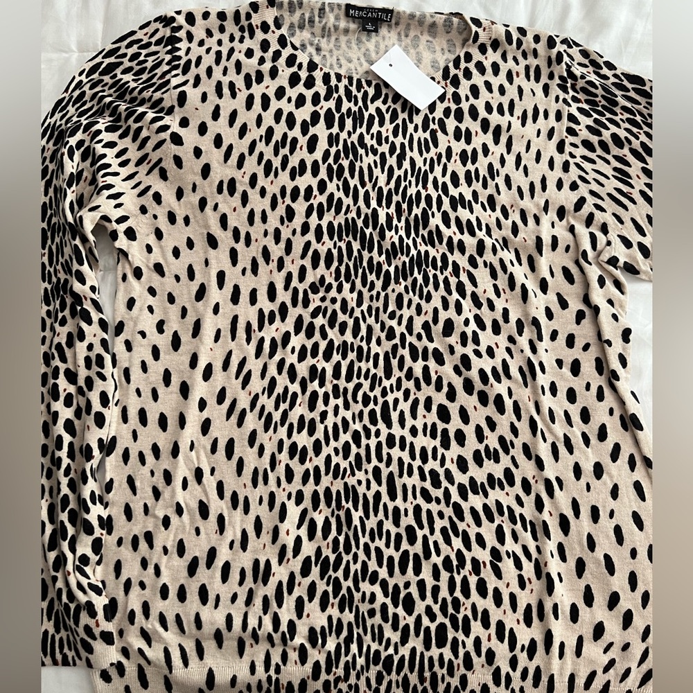 J. Crew Mercantile NWT light weight sweater size Large, Cheetah print